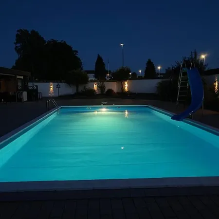 Pool Apartment Glesborg